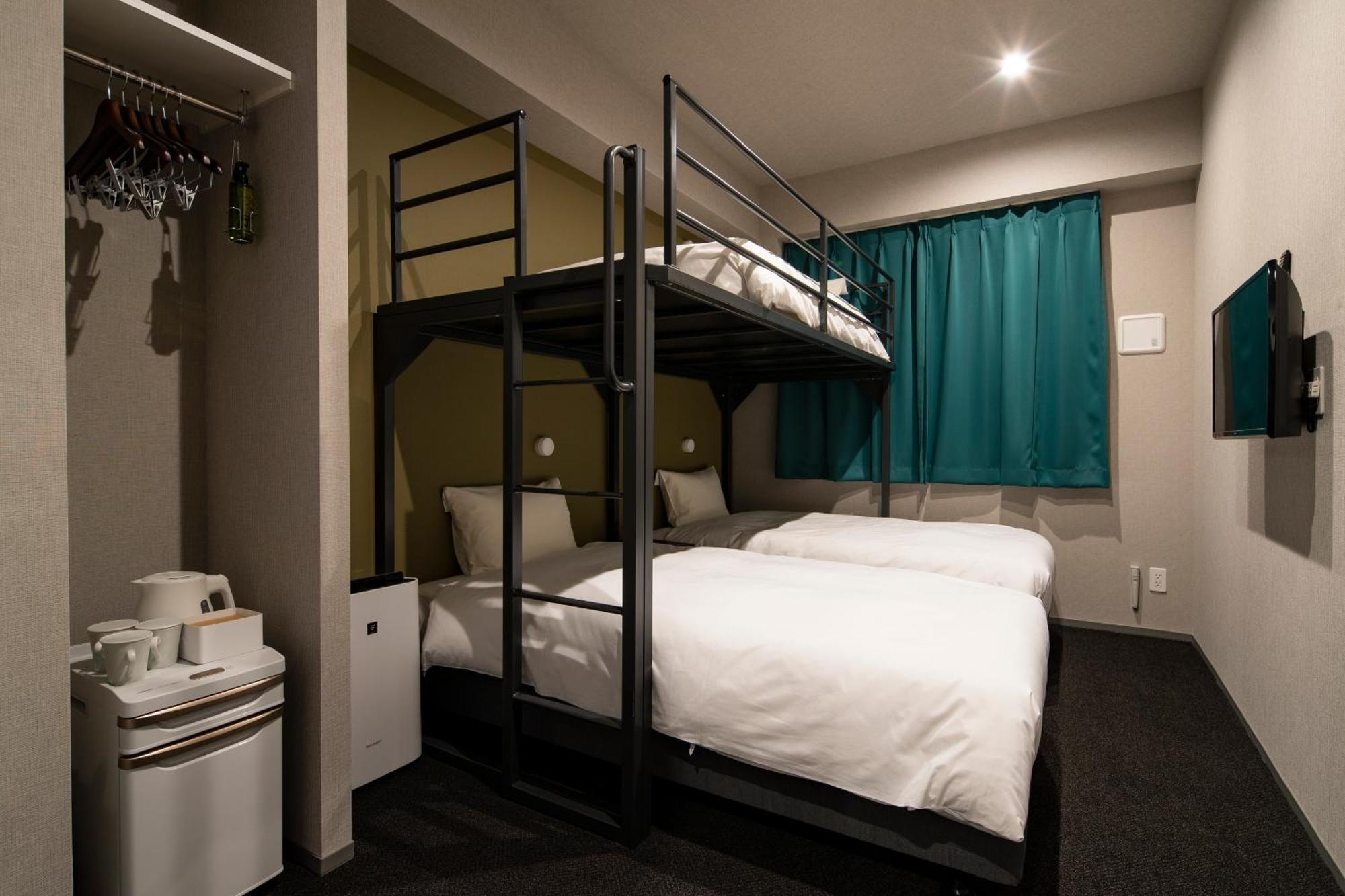 Imano Osaka Shinsaibashi Hostel Buitenkant foto